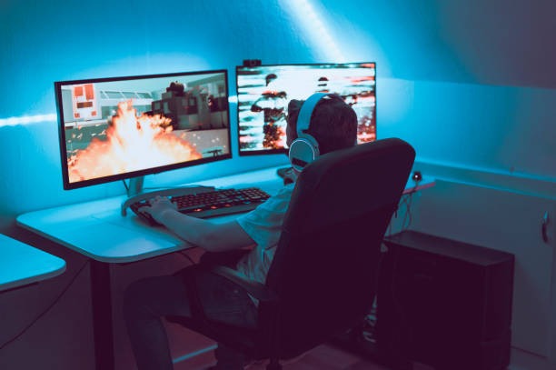 The Game of Perception How Virtual Worlds Shape Our View of Reality
